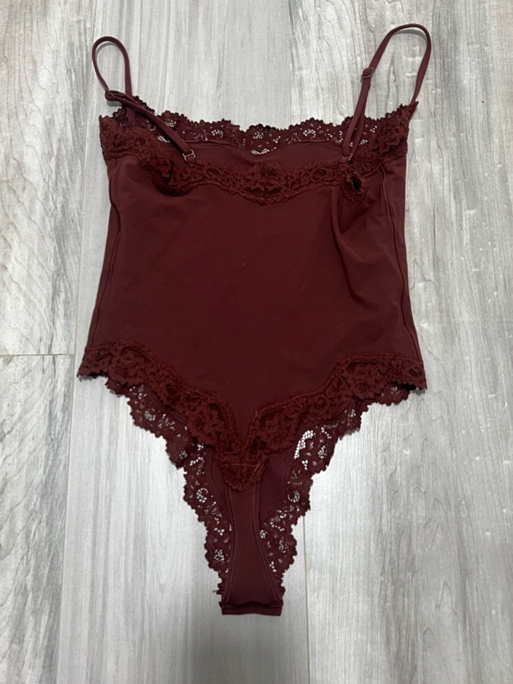 Skims bodysuit - Picture 3 of 3